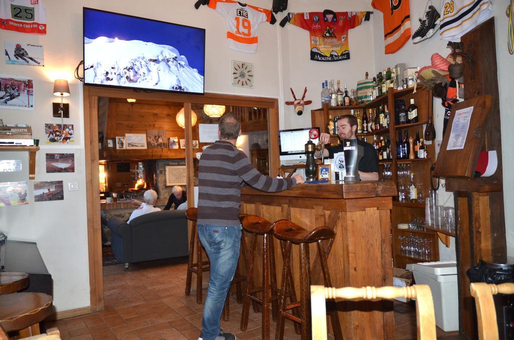 Hotel Et Chalet Au Coin Du Feu Chilly Powder Morzine Eksteriør billede